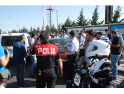 Polis, Hırsızlık Şüphelisini Kovalamaca Sonucu Yakaladı