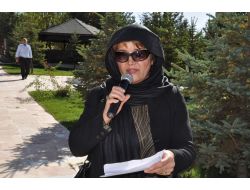 Mhp Yozgat Kadın Kolları Üyelerinden Şehitlik Ziyareti