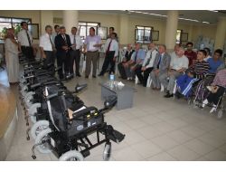 Müftülükten 8 Engelliye Akülü Araba