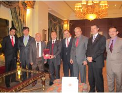 Macaristan’daki Türk İşadamları Tbmm Başkanı Çiçek’ten ‘imam’ İstedi