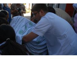 Ölen Annenin Karnından Ameliyatla Alınan Bebek Kocaeli'ne Getirildi