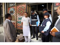 Denetime Çıkan Zabıtayı Böcekler Karşıladı (Özel)