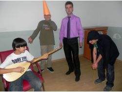 Drama Dersleri İle Eğitimde Kalıcılığı Hedefliyorlar