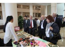 Sgk Gönüllüleri, Engelliler İçin Kermes Düzenledi