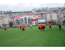 Kemik Seslerinin Geldiği Futbol Turnuvasında İmamlar Centilmenlik Sergilendi