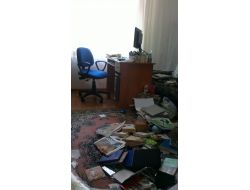 Hırsızlar, Para Koleksiyonunu Da Çaldı