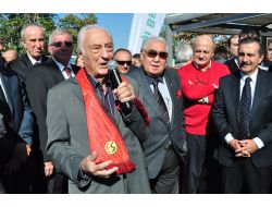 ‘altın Ayaklar’a Eskişehirsporlu Taraftarlar Tepki Gösterdi