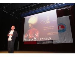 Uğurluel: Osmanlı’yı Anlatan Dizilerde Senaristler Gerçekleri Çarpıtıyor