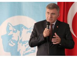 'Suriye Konusunda Türkiye, Her İhtimalde Aktif Rol Oynamalıdır'