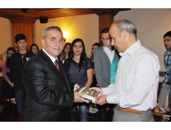 Genç Yazar Ve Şairler, Tekkede Buluştu