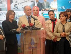 Kadir Topbaş: Haliç Metro Köprüsü 2013’te Bitecek