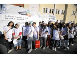 Bağcılar Belediyesi'nden Öğrencilere İstanbul Turu