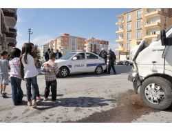 Çorum'da Öğrenci Servisi İle Otomobil Çarpıştı: 9 Yaralı