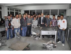 İş Kur'un Kurslarında Hem İş Öğreniyor Hem De Meslek Sahibi Oluyorlar