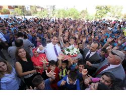 Konak Belediyesi Okullara 10 Milyon Lira Katkı Yaptı