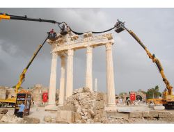 Side Belediye Başkanı Uçar: Büyükşehir Yasa Tasarısı Turizmi Karartan Bir Yasa