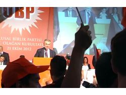 Küçük, Eroğlu’na Yüklendi: Ben Eroğlu Gibi 24 Yılla Övünmeyeceğim