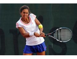 Milli Tenisçi Çağla İlk Engeli Aştı