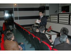 Öğrenci Ve Veliler Konferansta Buluştu