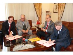 Bursa Eğitiminde Ölümsüzler Kervanına Bir Halka Daha Eklendi