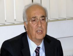 "bel Fıtığında Ameliyattan Değil, Geç Kalmaktan Korkun"