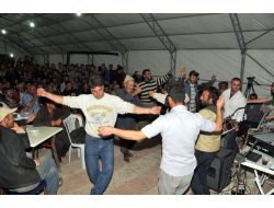 Keçiören'de Kurbanlık Satıcıları İçin Türkü Gecesi Düzenlendi