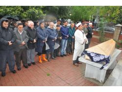 Selde Hayatını Kaybeden Yaşlı Kadının Cenazesi Toprağa Verildi