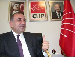 Chp'li Tekin: Dini Ve Milli Bayramları Yasaklamak İnsanlık Ayıbıdır