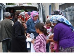 Kozan Belediyesi'nden Bayram Öncesi Giysi Yardımı