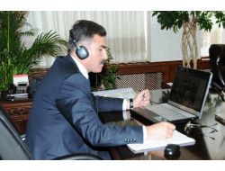 Vali Turhan, Kaymakamlarla Telekonferans Yöntemiyle Toplantı Yaptı
