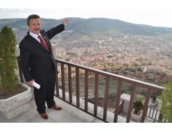 Yozgat Belediye Başkanı Başer'e Avrupa Siyaset Ödülü