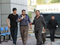 Kurban Yerine Kendini Kesen Acemi Kasaplar Hastanelere Koştu