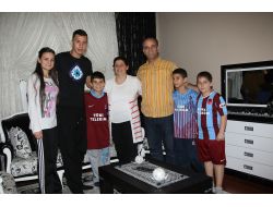 Trabzonsporlu Emre’den Anlamlı Ziyaret