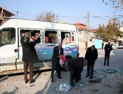 Öğrenci Servisleri Çarpıştı: 5 Yaralı