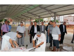 Başkan Tuna Kurban Kesim Ve Satış Alanlarını Ziyaret Etti