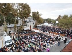 Eyüp Belediyesi Şehitler İçin Kurban Kesti