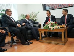 CHP Mhp'lilerle Bayramlaştı!