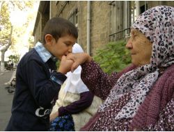 Darülaceze'de Bayram Mutluluğu