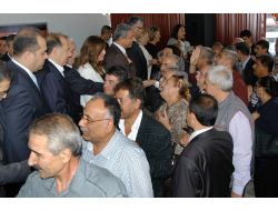 Chp’de Bayramlaşma Coşkusu