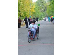 Türkmenistan'da Türk İşadamları Bayramda Engellileri Mutlu Etti