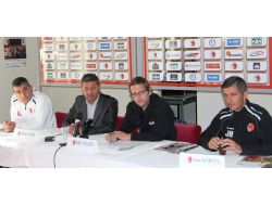 Berliner Ak, Almanya Kupası’nda Tarih Yazmaya Hazırlanıyor