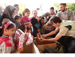 İhh'dan Suriyeli Çocuklara Bayram Sürprizi
