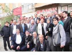 Ak Parti'li Vekiller Gülnar'da Vatandaşlarla Bayramlaştı