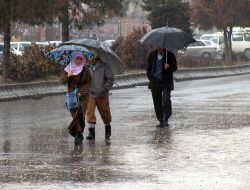 Türkiye'de Yağışlar Yüzde 50 Azaldı