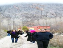 Niğde'de Öğretmenler Şehre Uyum İçin Gezilere Katılıyor