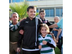 Bursaspor’u Trabzon’a Taraftarlar Uğurladı