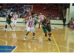 Erdemir: 75 - Banvit: 82