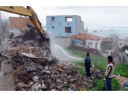 İzmir Kadifekale'de Şehir Dönüşümü İçin Bin 1926 Bina Yıkıldı