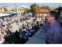 Başkan Gökçek İlçe İlçe Gezip Vatandaşlarla Bayramlaşıyor