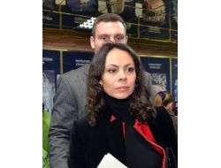 Ukrayna Seçimlerinin Favori Lideri Boksör Kliçko Oyunu Kullandı